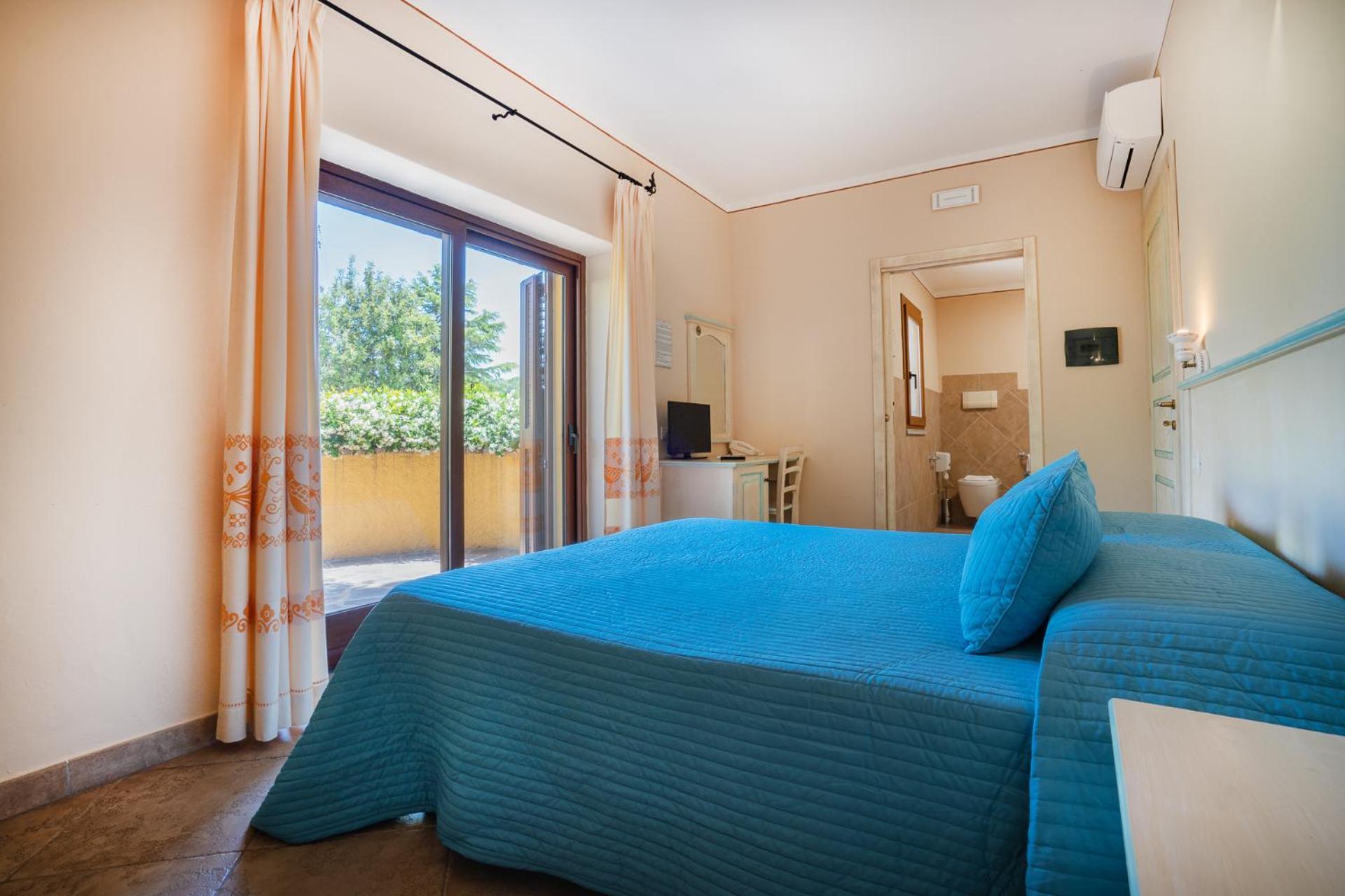 Hotel Lu Pitrali San Teodoro  Eksteriør billede